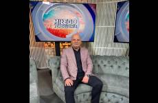 Okręgowy Inspektor Pracy na tle loga programu Miłego Popołudnia w TVP3 Lublin